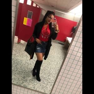 Meet your Posher, Génesis